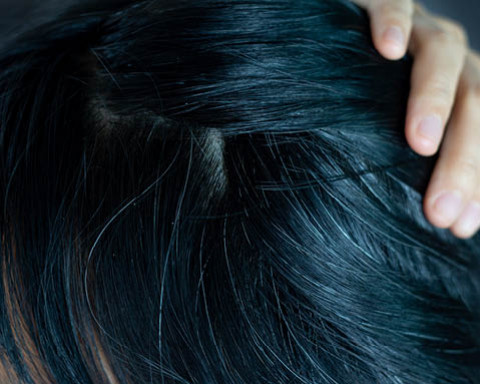 Réduire les cheveux blanc